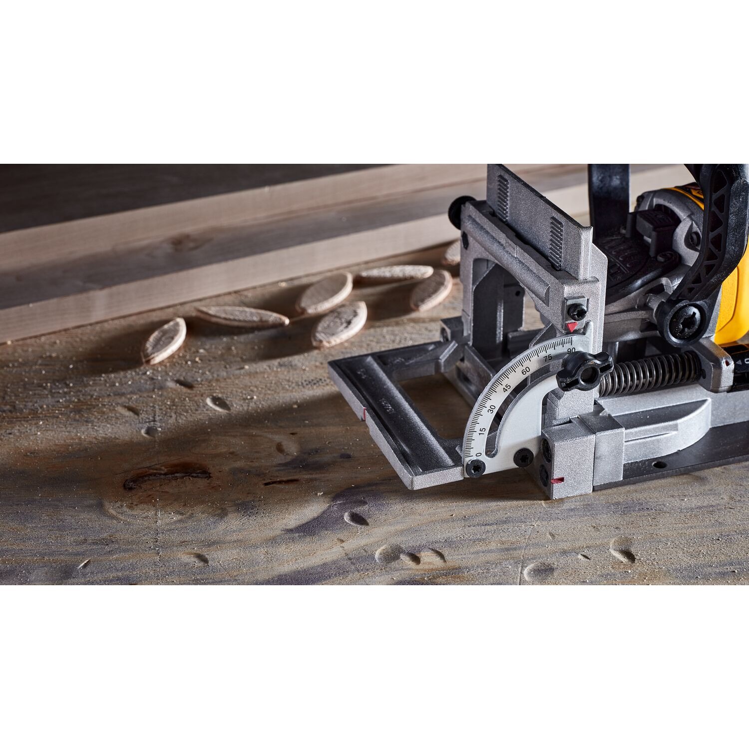 DeWalt 20V Max XR Biscuit Joiner Review – Cordless Precision for Woodworkers